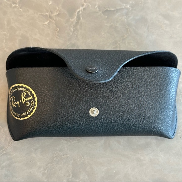 RAY BAN LEATHER SUNGLASS CASE BLACK - Picture 4 of 5